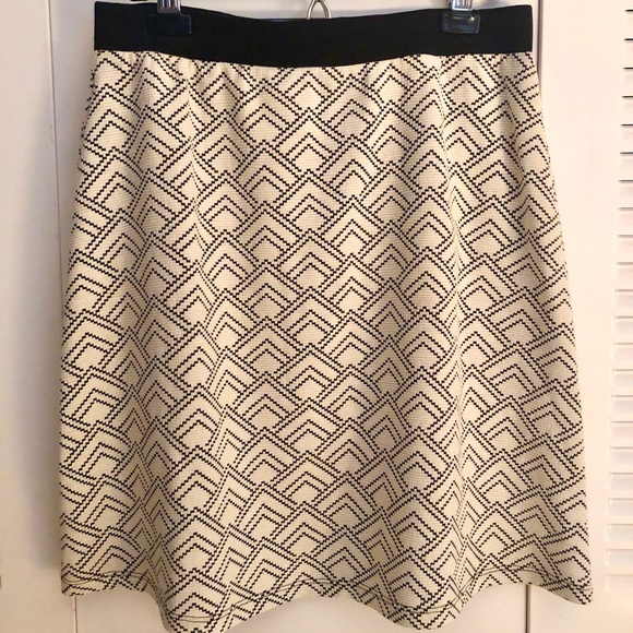 Gilli A-line skirt - Picture 3 of 5